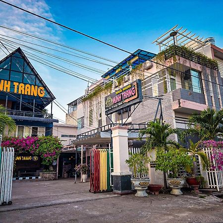 Minh Trang Motel Chau Doc Extérieur photo