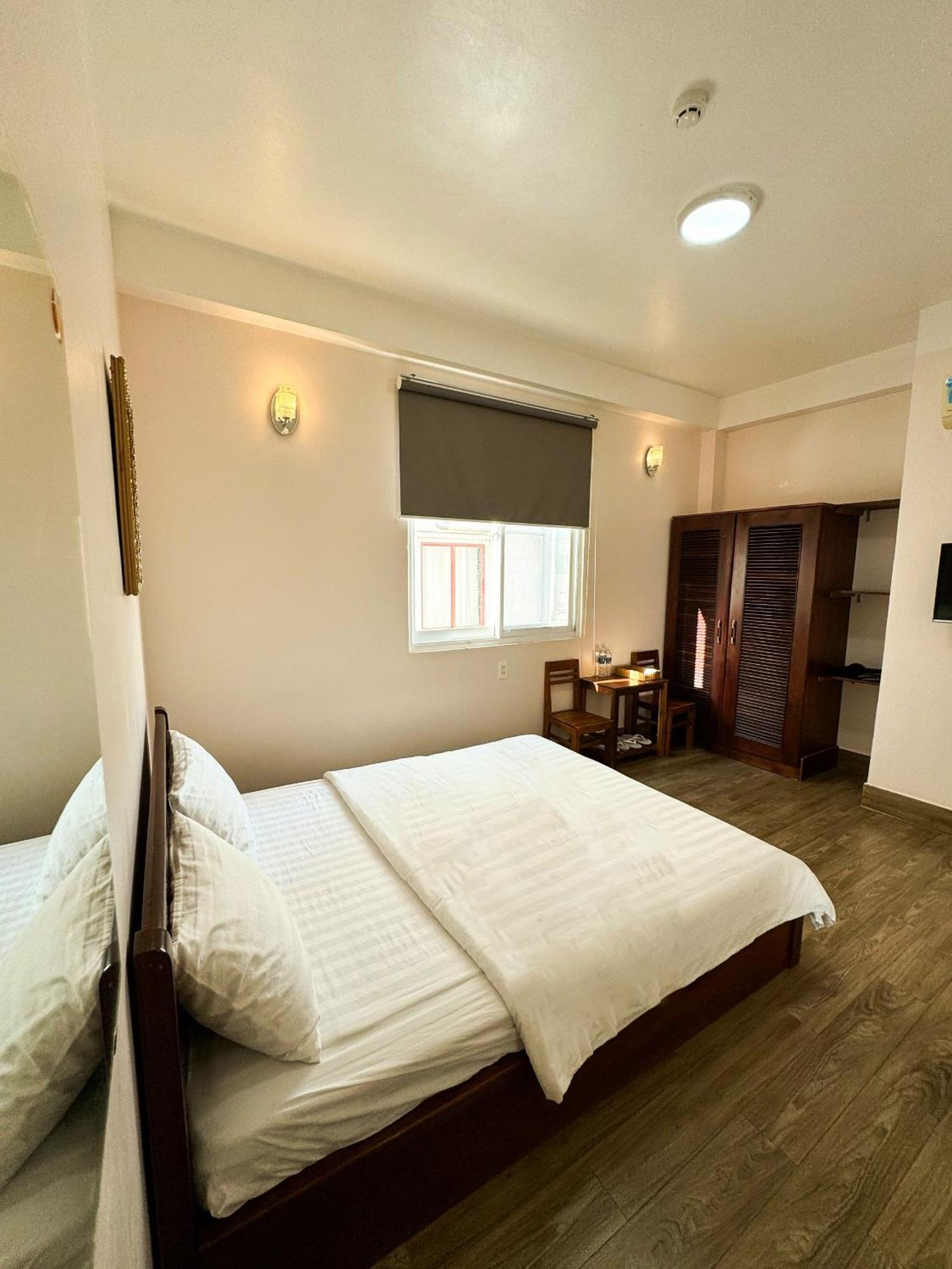 Minh Trang Motel Chau Doc Extérieur photo