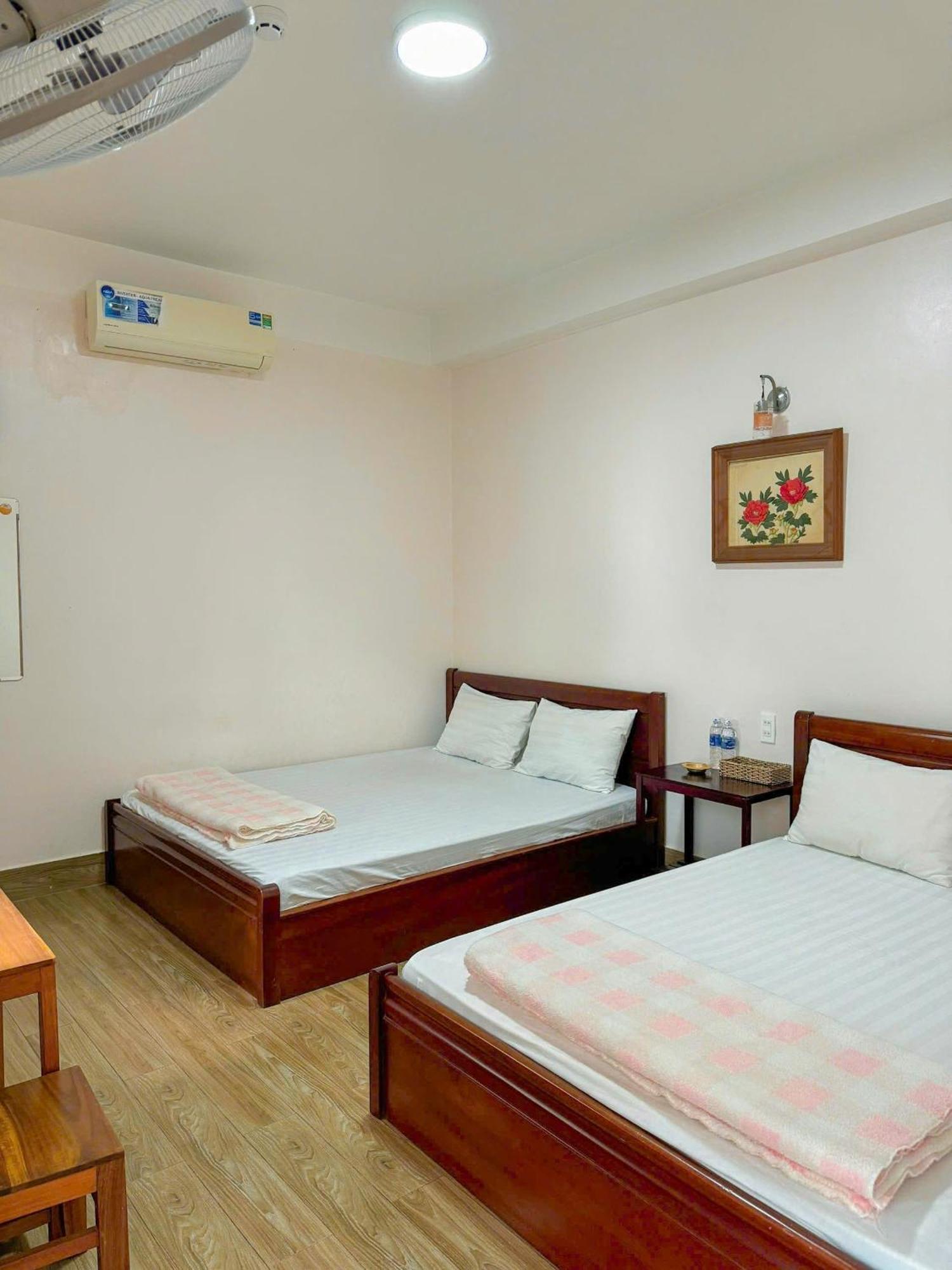 Minh Trang Motel Chau Doc Extérieur photo